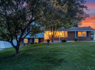 119 Schoolhouse Rd, Sykesville, MD 21784