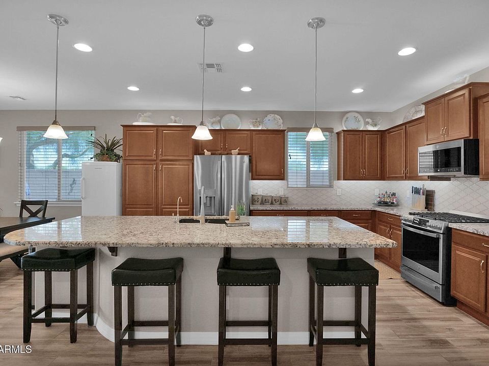 1st image of 28203 N WELTON Place