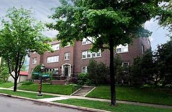 1st image of 215 Chatsworth St S APT 4