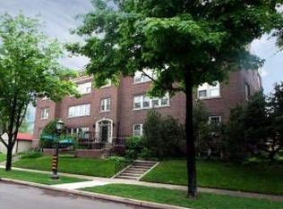 215 Chatsworth St S APT 4, Saint Paul, MN 55105