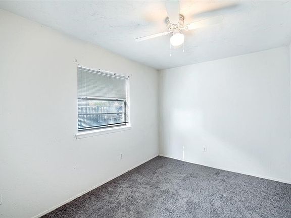 5th image of 1929 Northlake Dr