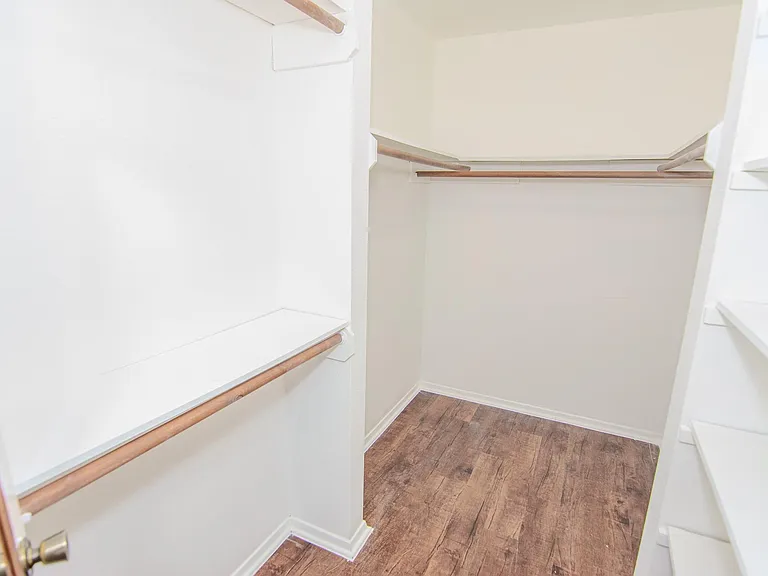 16746 Selder Dr — Photo 15