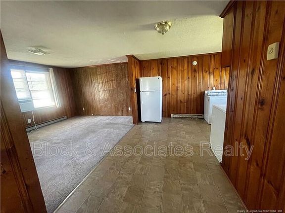 4th image of 1624 Eureka Ave