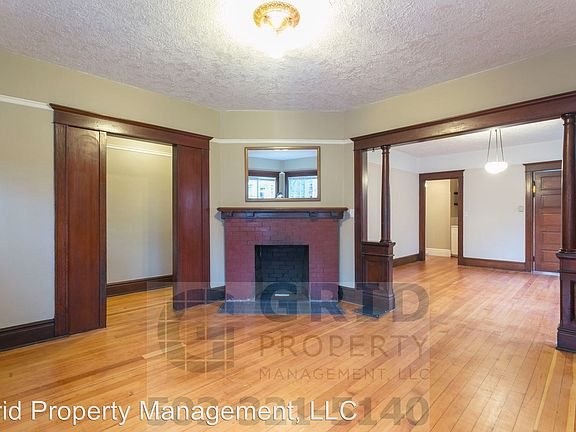 4th image of 1522-1524 SE Belmont St