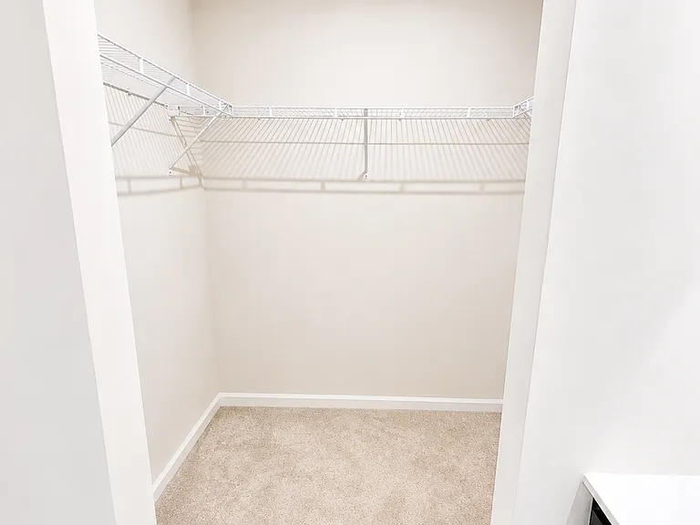 4 Tidworth Dr — Photo 16