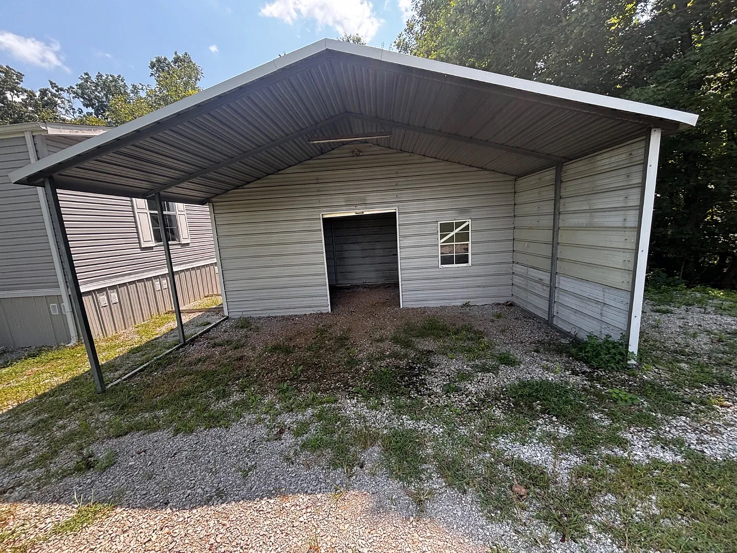 4075 Wisdom Dock Rd — Photo 2