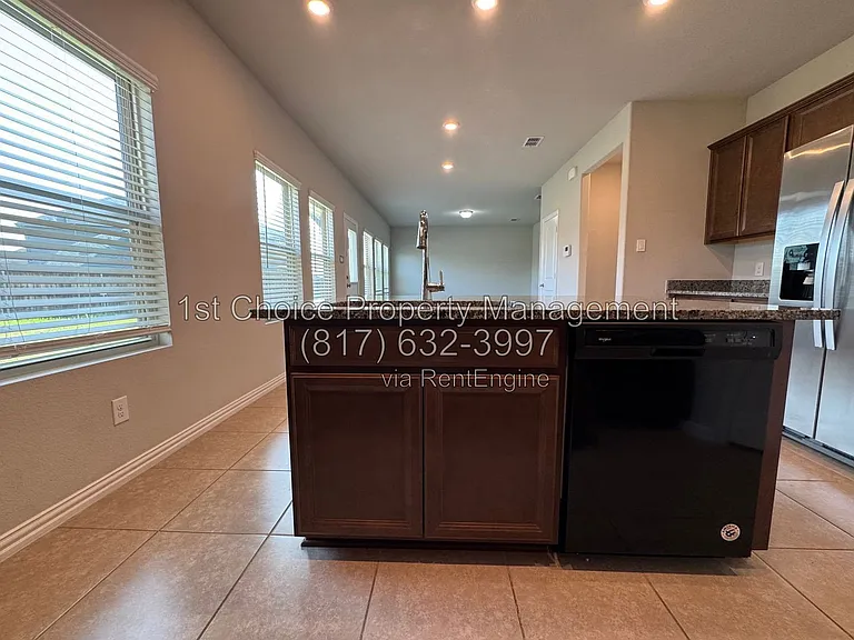 225 Lemley Dr — Photo 13