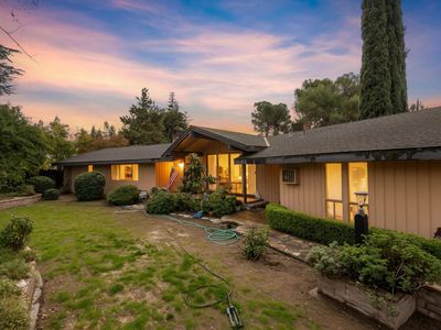 2128 Park Ridge Dr, Riverbank, CA, 95367