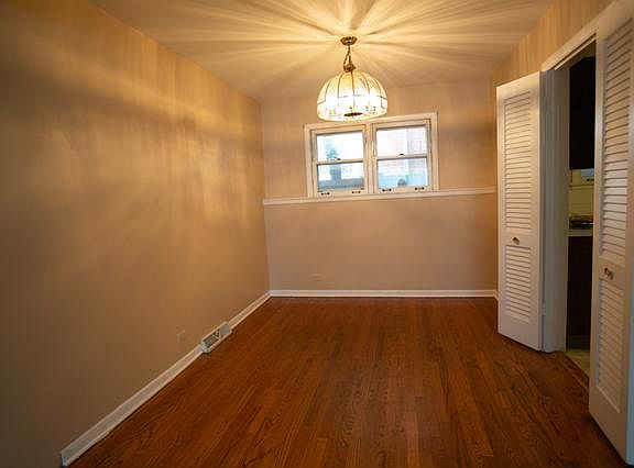 3rd image of 391 Central Ave