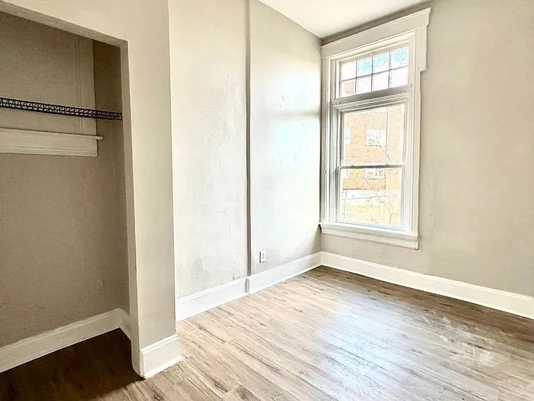 3640 Reading Rd — Photo 5