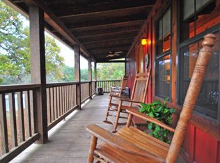 110 Alamo Rd, Fredericksburg, TX 78624