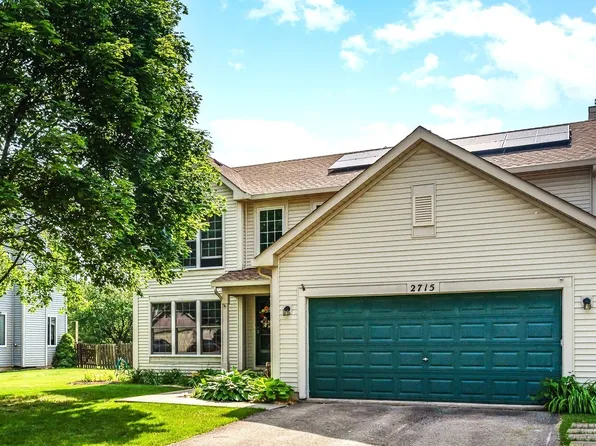 2715 Lahinch Dr, Aurora, IL 60503