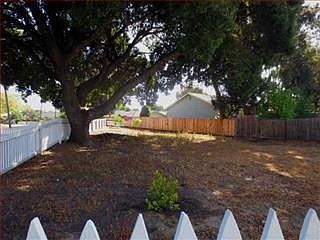 2nd image of 46 Monterey St