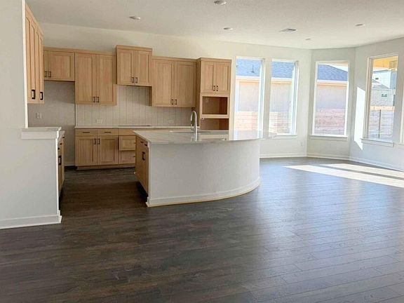 7th image of this home