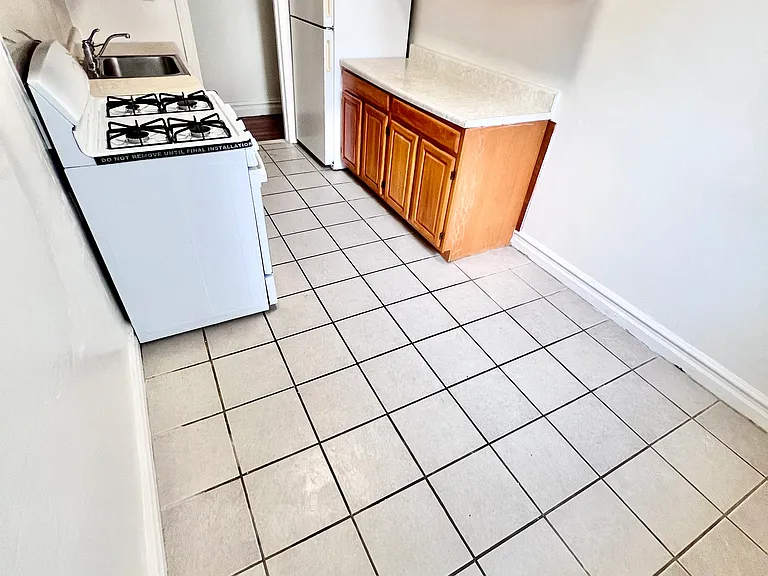 14125 Northern Blvd #14A — Photo 12