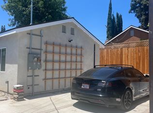 17044 San Fernando Mission Blvd, Granada Hills, CA 91344