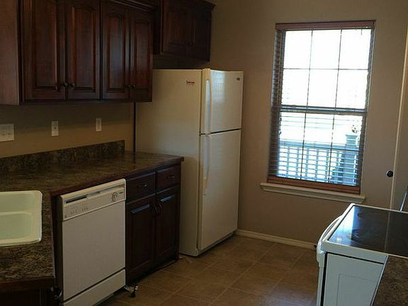 4th image of 115 La Vista Dr