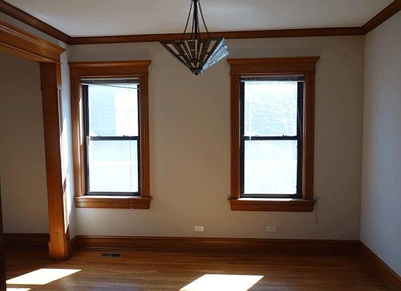 5th image of 4546 N Hermitage Ave APT 1