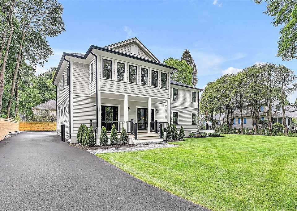 2nd image of 27 Boulevard Rd
