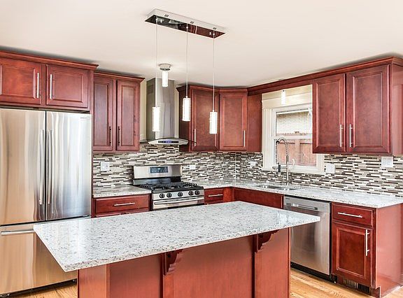 3rd image of 9348 S 87th Ave
