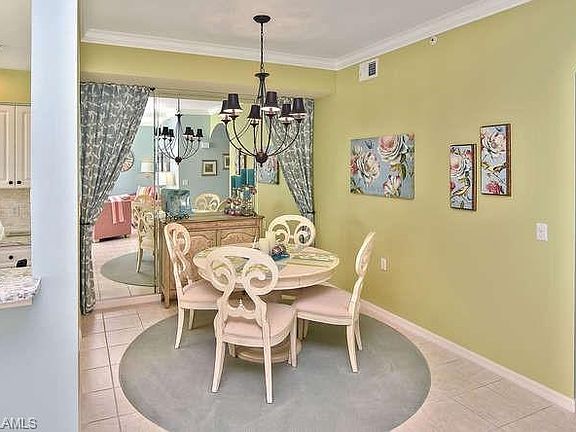 4th image of 10361 Butterfly Palm Dr APT 733