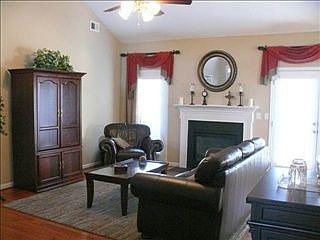 2nd image of 916 Ansley Ct