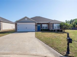 200 Legacy Dr, Barling, AR 72923