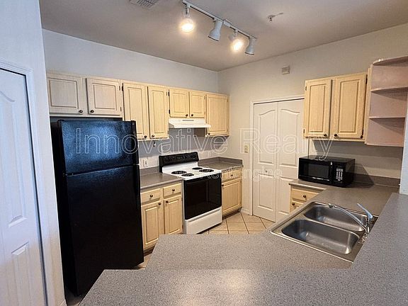 3rd image of 1150 Lake Shadow Cir APT 3207