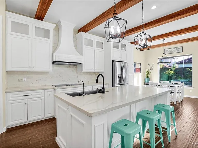 2502 Elbrus Ave — Photo 3