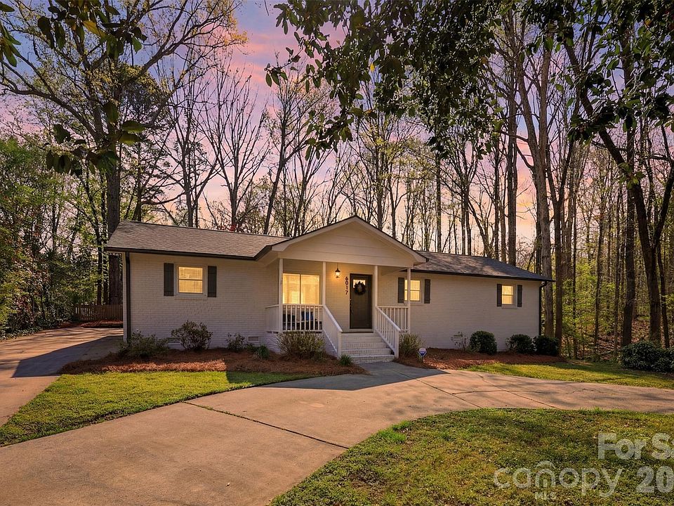 1st image of 6017 Caroline Dr