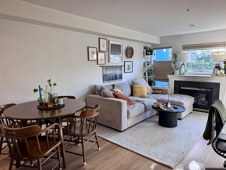 3919 Latona Ave NE #101 — Photo 3