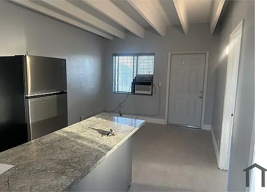 515 SW 3rd Ave #A — Photo 13