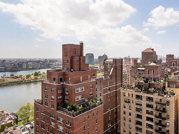 5th image of 425 E 58th St APT 22G