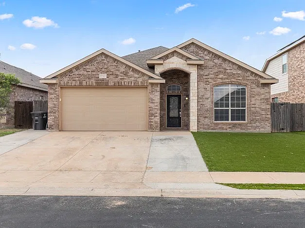 1523 San Miguel Ave — Photo 1
