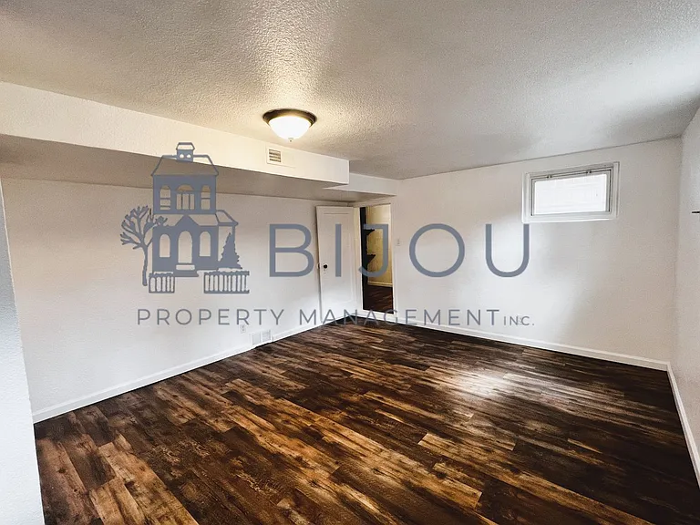 238 N. Prospect St — Photo 7