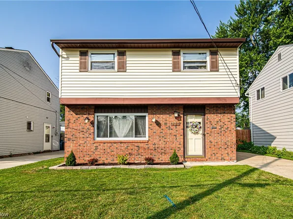 220 Traymore Blvd, Eastlake, OH 44095