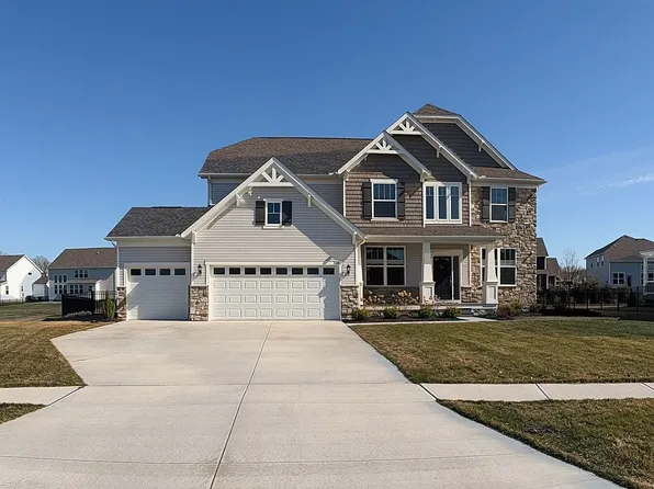 509 Forecastle Ct, Avon Lake, OH 44012