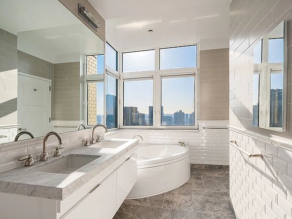 3rd image of 425 5th Ave APT 58A