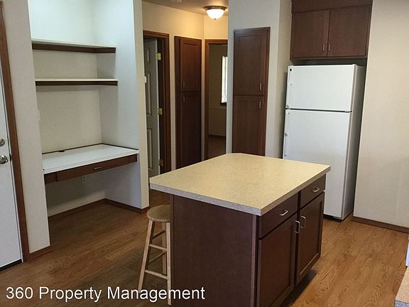 5th image of 1301 SW Swantown Ave #B3