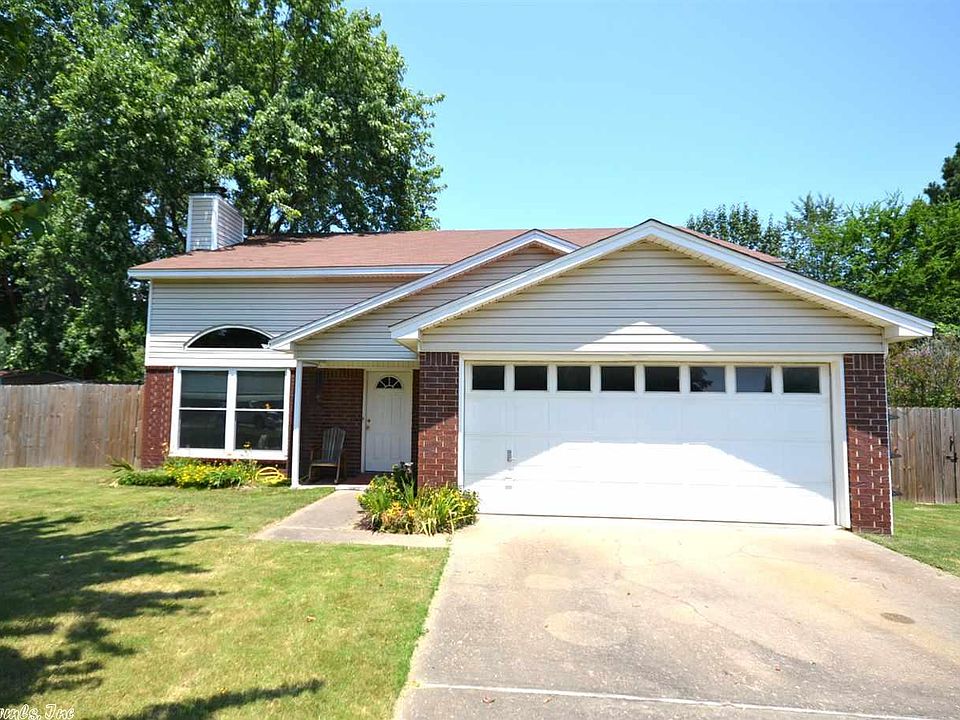 1st image of 402 Bryant Meadows Dr