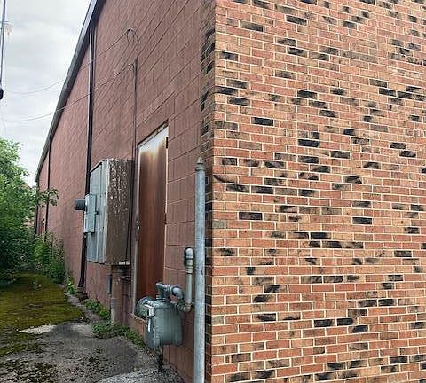 3rd image of 2367 S 108th St #2373