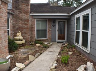 2718 Rolling Glen Dr, Spring, TX 77373