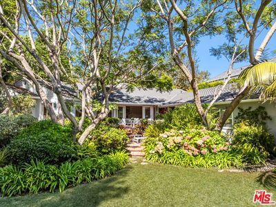 1146 Amalfi Dr, Pacific Palisades, CA, 90272