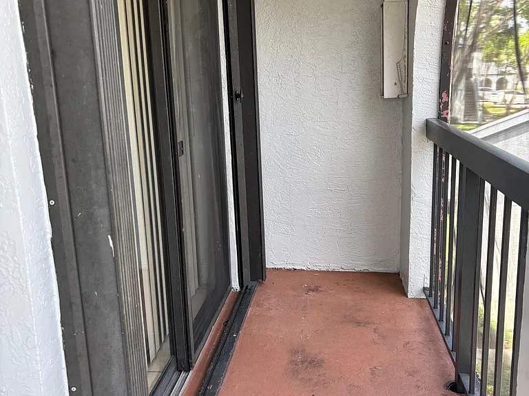 18290 Mediterranean Blvd #507 — Photo 11