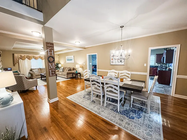 785 Southern Home Rd — Photo 3