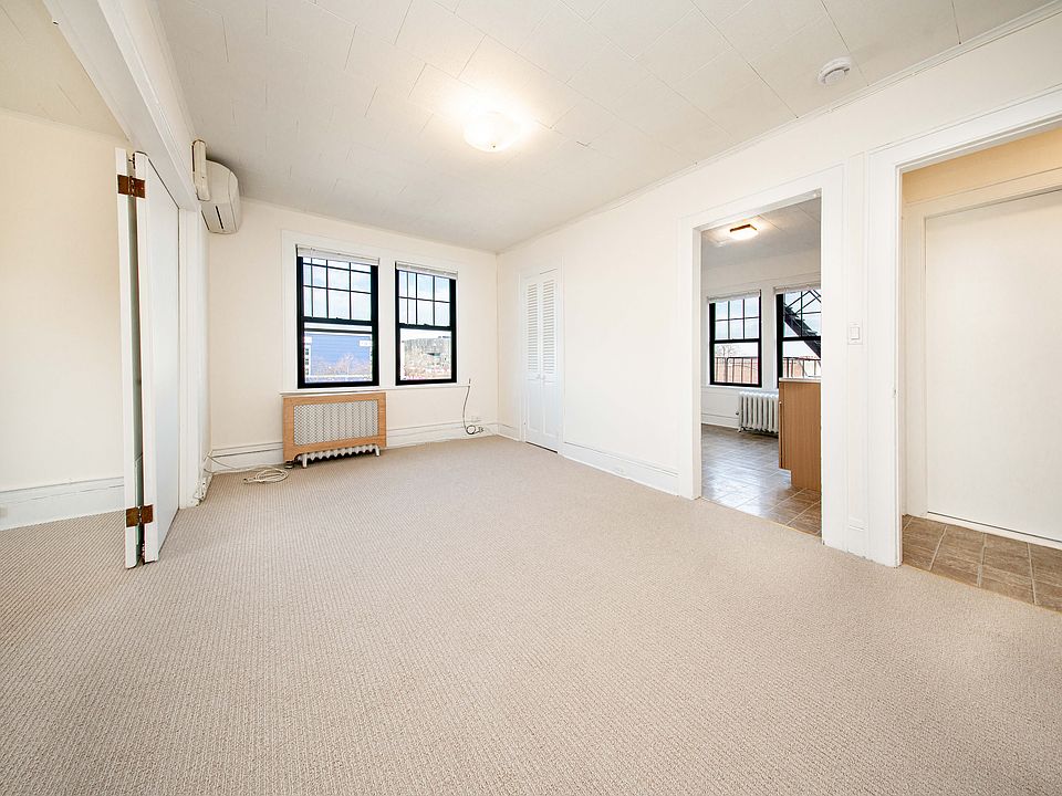 1st image of 20-23 31st St #2
