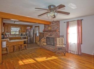 114 Holyoke Rd, Westfield, MA 01085