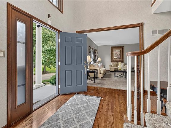 2nd image of 2259 Sycamore Dr