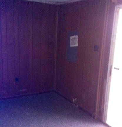 3rd image of 542 Olde Greenwich Cir