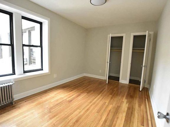 5th image of 5 Seaman Ave APT 2F